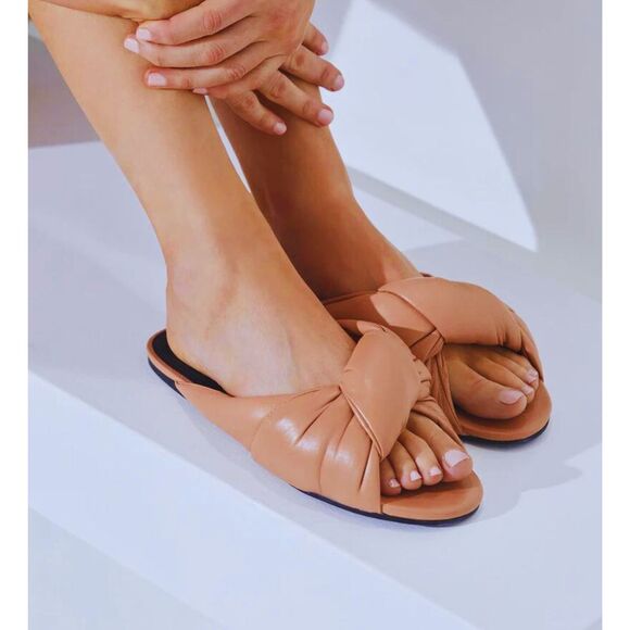 Marc Fisher Ogalia Slide Sandal 10 Tan NEW - Picture 2 of 9